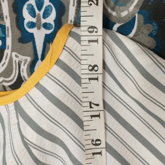 New London style ladies dress size 12 gray white with yellow trim - Picture 8 of 9